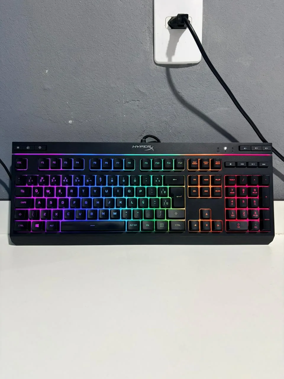 Teclado Gamer HyperX Alloy Core RGB HX-KB5ME2-BR Membrana