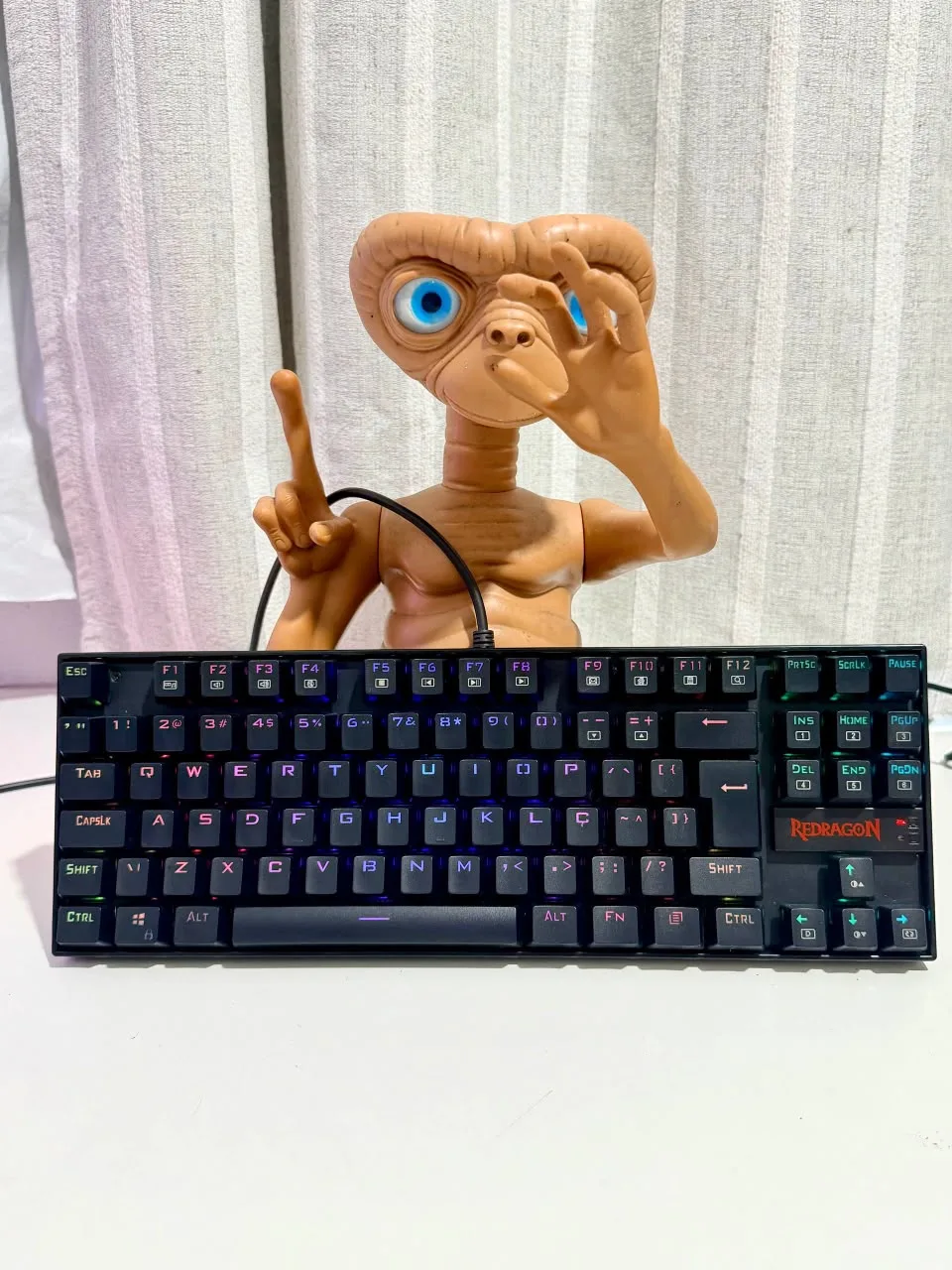 Teclado Redragon Kumara Pro K55RGB-PRO